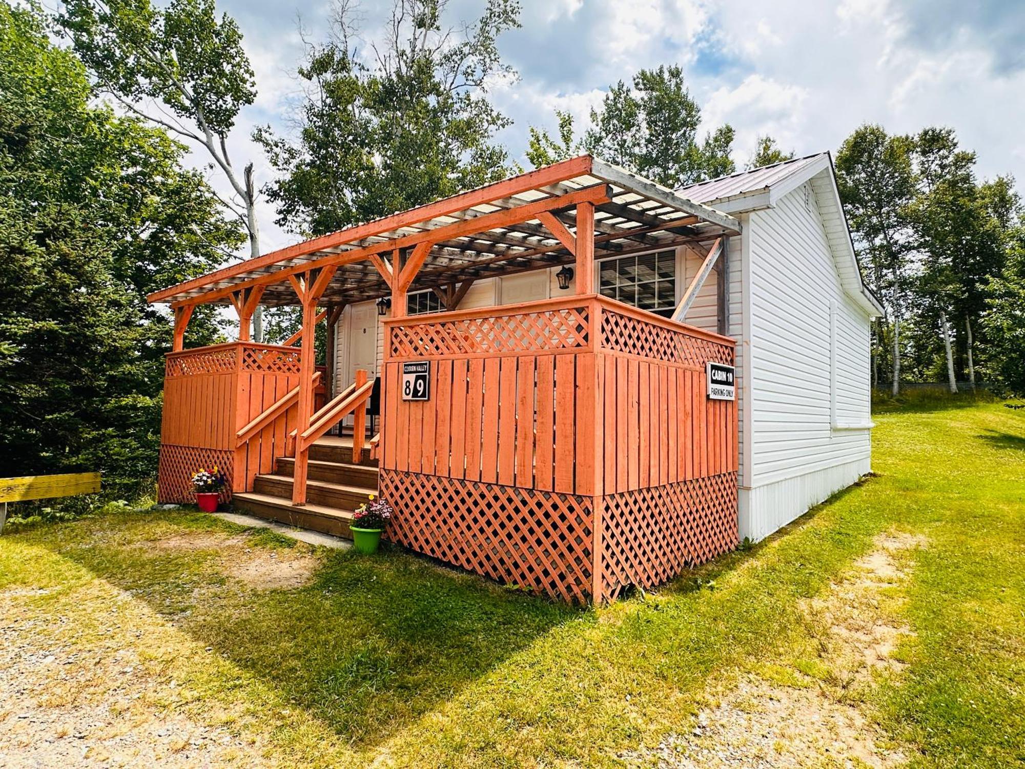Skyline Cabins Ingonish Eksteriør billede